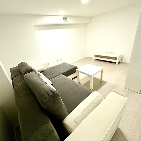 Nyugati 4 With 3 Bedrooms In The Center בודפשט