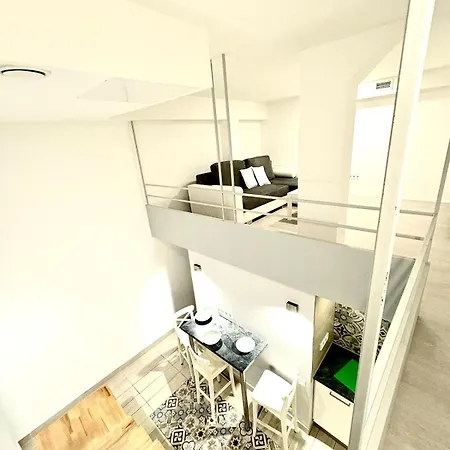 Appartamento Nyugati 4 With 3 Bedrooms In The Center