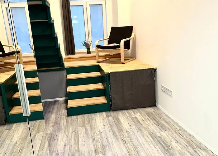 Nyugati 4 With 3 Bedrooms In The Center * Budapest