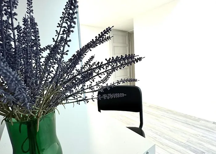 Nyugati 4 With 3 Bedrooms In The Center Budapest
