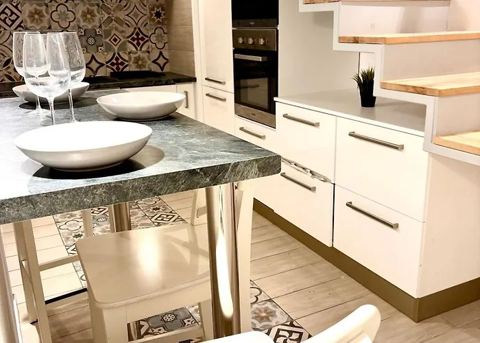 Appartement Nyugati 4 With 3 Bedrooms In The Center